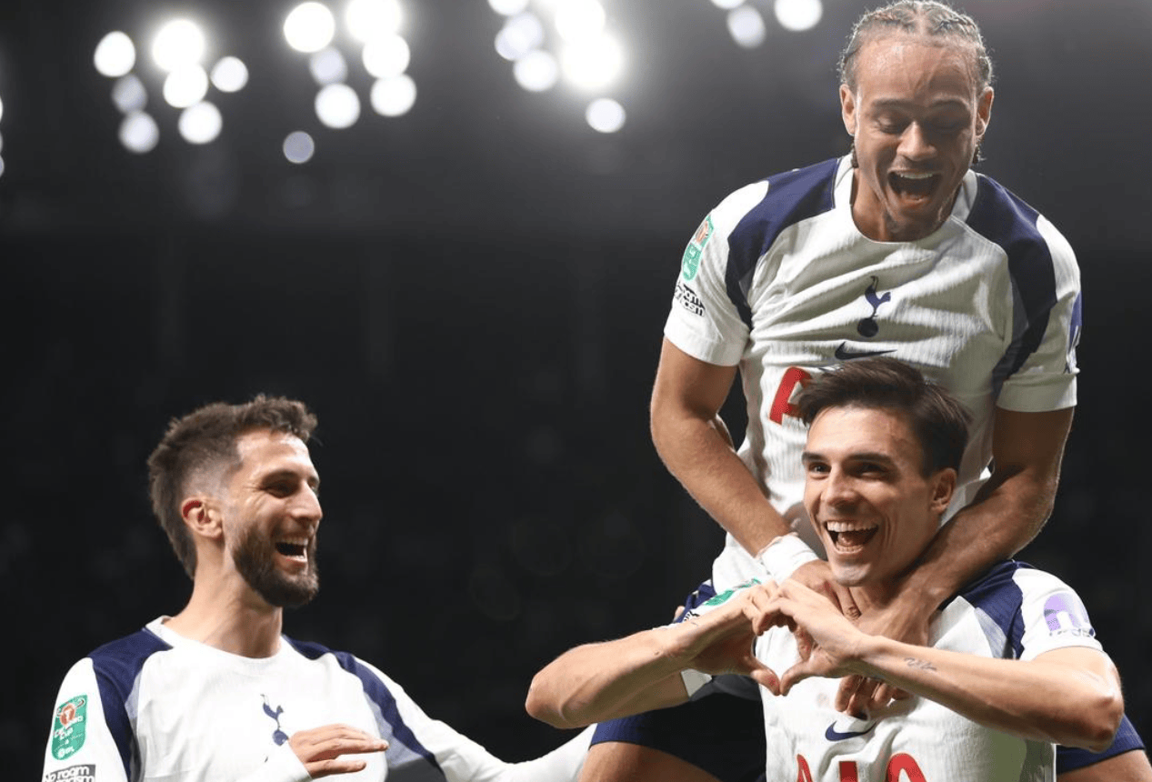 惊天逆转！英超战队挺进四强