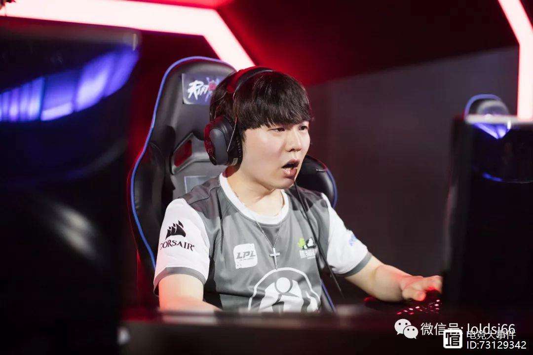 冷静与激情交织!LPL完美收官 冷静与激情交织!LPL完美收官