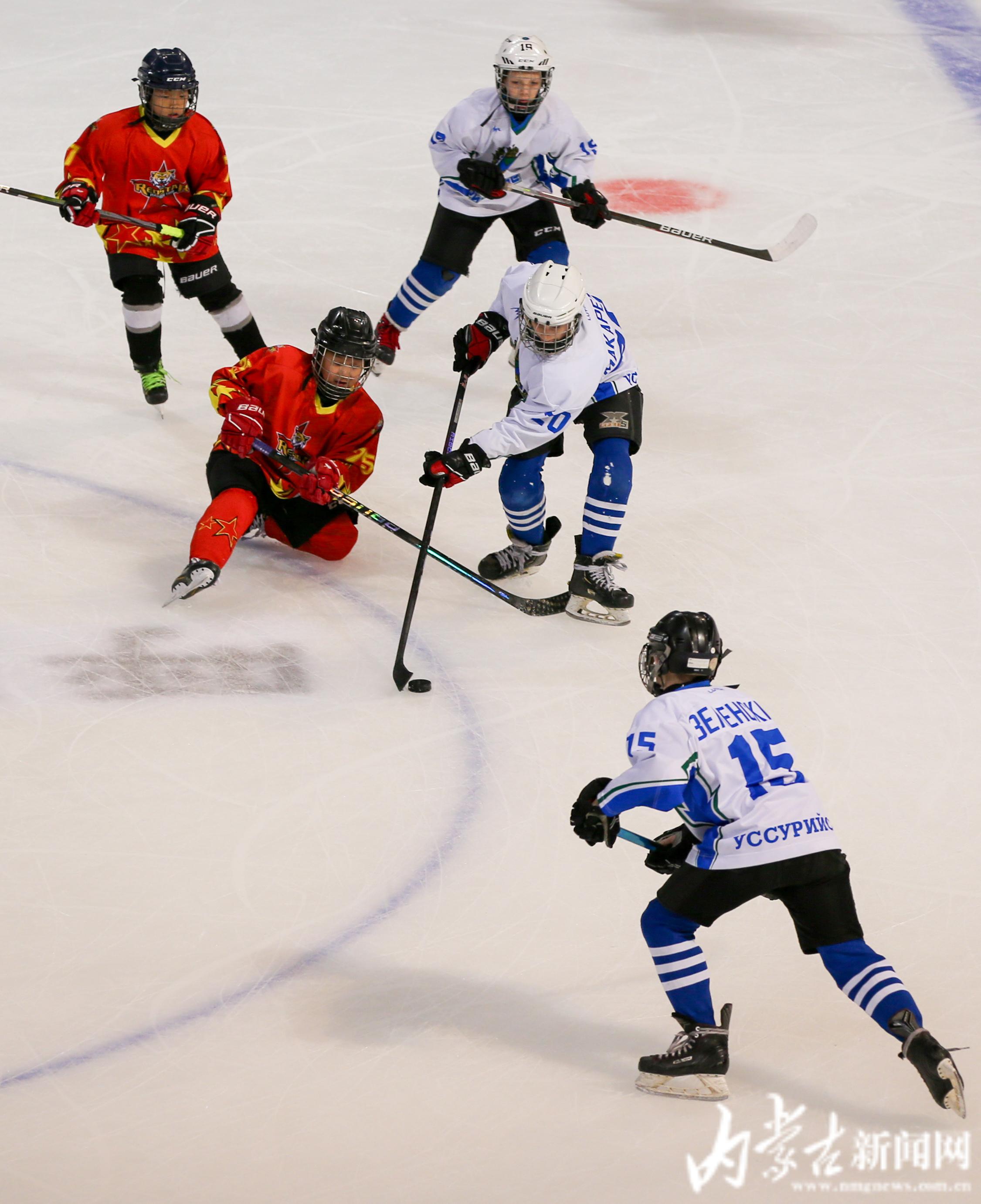 包含火力全开!冰球比赛数据创纪录的词条 包含火力全开!冰球比赛数据创纪录的词条