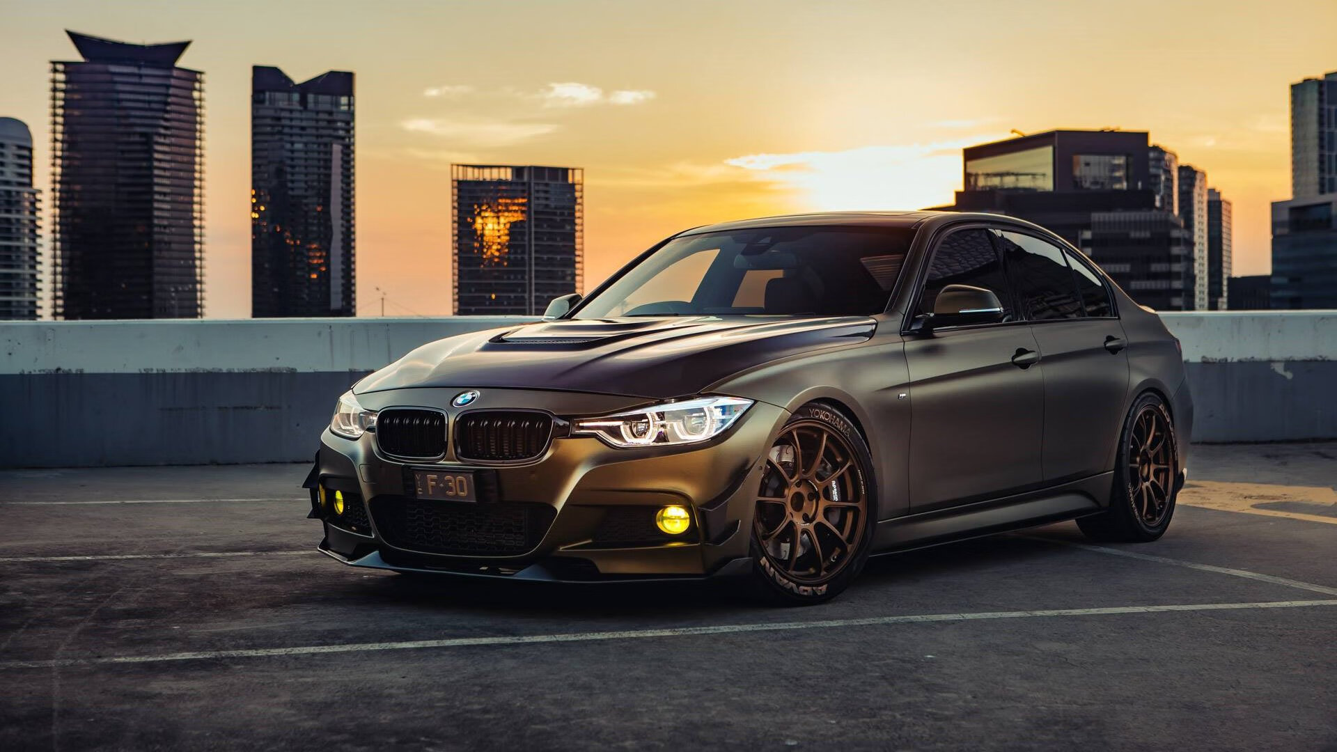 孤掌鸣雷,苏亚雷斯独舞,袋鼠军团强势逆袭比利亚雷亚尔